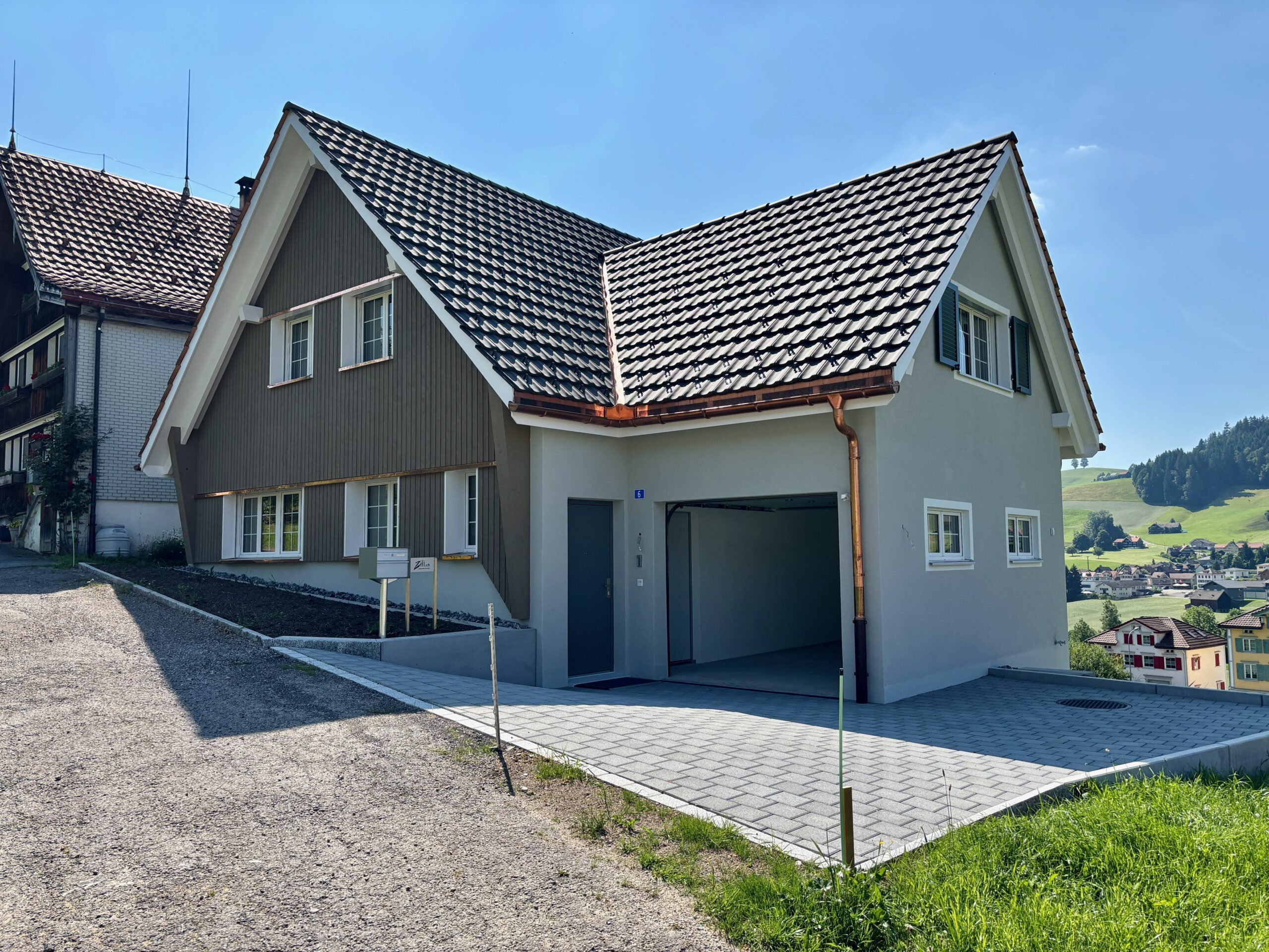2194 Schlüsselübergabe RH 18_b